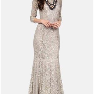 Kay zinger formal lace dress